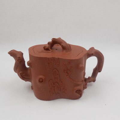 Plum Trunk Yixing Teapot 梅桩壶