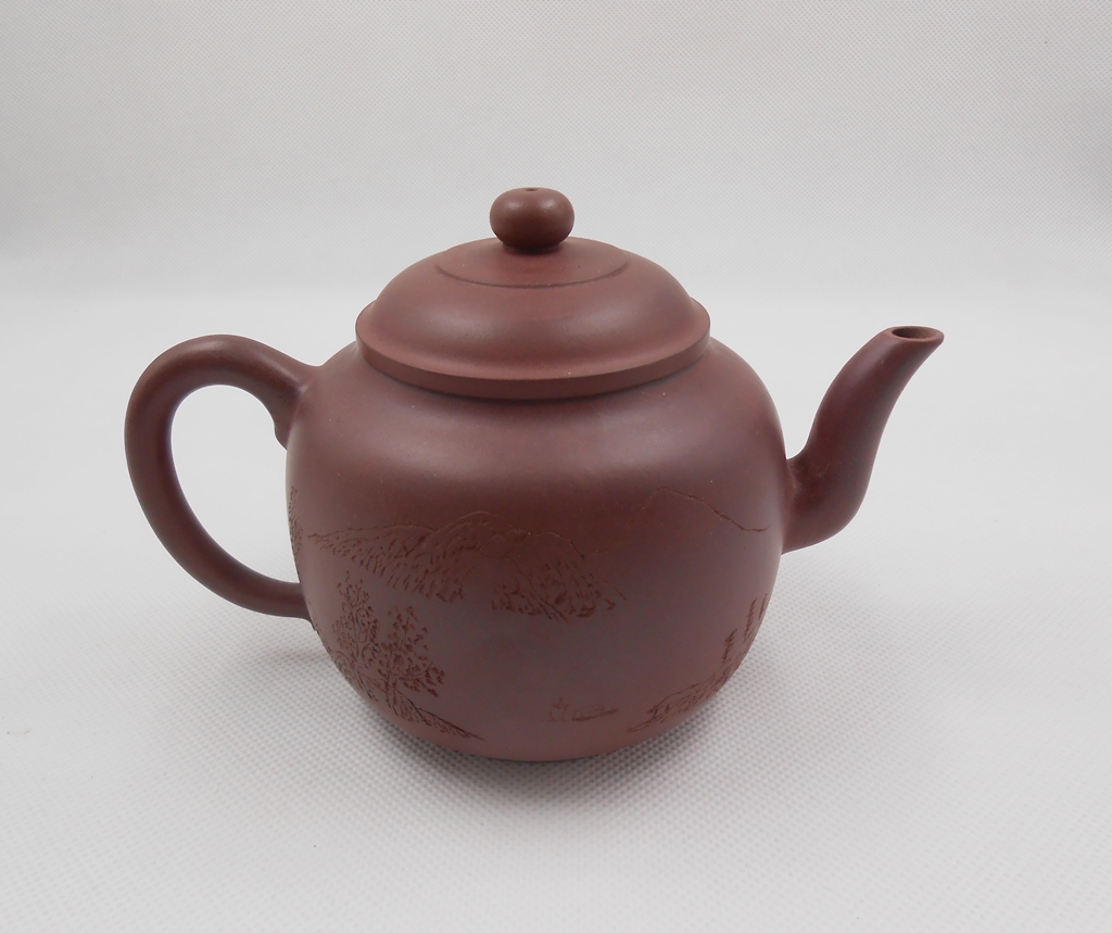 Authentic Yixing Teapots and teas for collectors