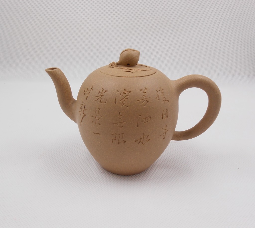 Authentic Yixing Teapots and teas for collectors