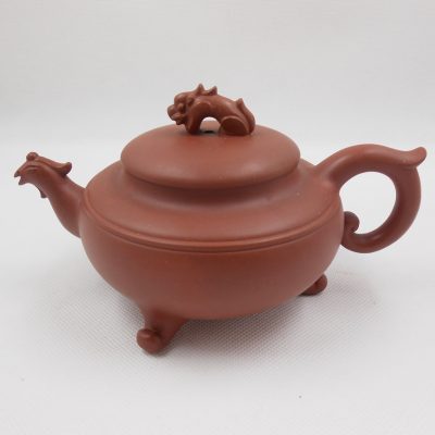 Tripedal Purple clay Yixing Teapot