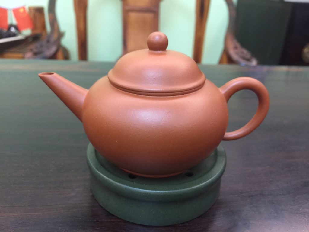 Authentic 150cc Zhuni clay Yixing Teapot