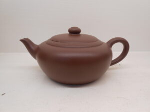 Purple Clay Round Yixing Teapot