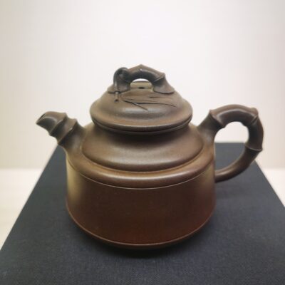 Bamboo Tripod Yixing Teapot