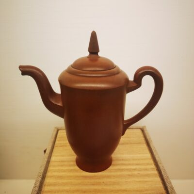 Small Trophy Teapot 小奖杯壶