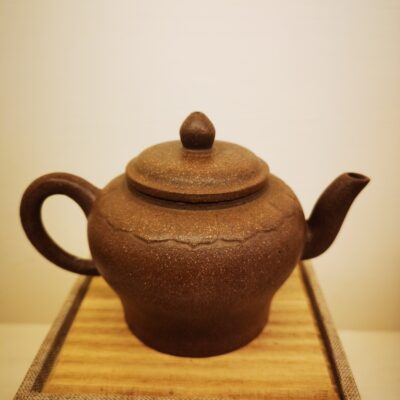 Jiang Po Clay Round Teapot 降坡泥圆壶