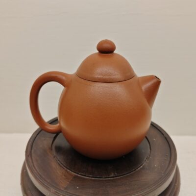 Yixing Dragon Egg teapott 龙蛋壶